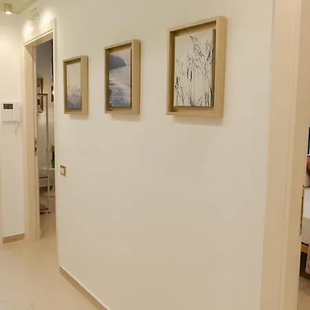 Gasthuis Stazione Centrale Suppa G & C Italia Bari