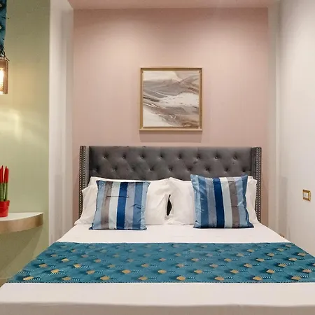 Gasthuis Stazione Centrale Suppa G & C Italia