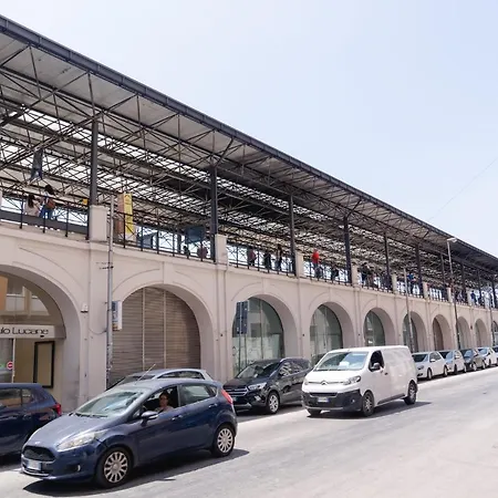 Stazione Centrale Suppa G & C Italia Gasthuis Bari